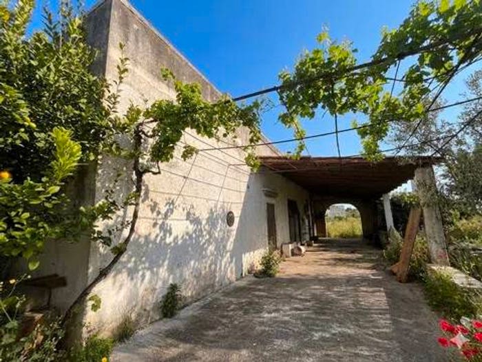 Casa con 5 locali in vendita in Sp, Cutrofiano
