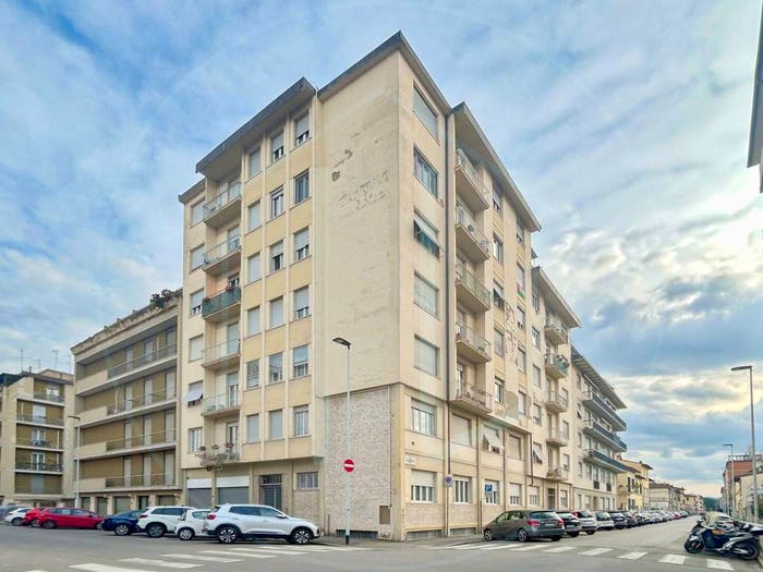 Appartamento trilocale in vendita in Via Claudio Monteverdi, Porta al Prato San Jacopino, Firenze