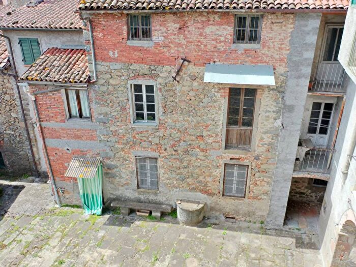 Casa con 5 locali in vendita in via San Francesco, Centro, Pieve Fosciana