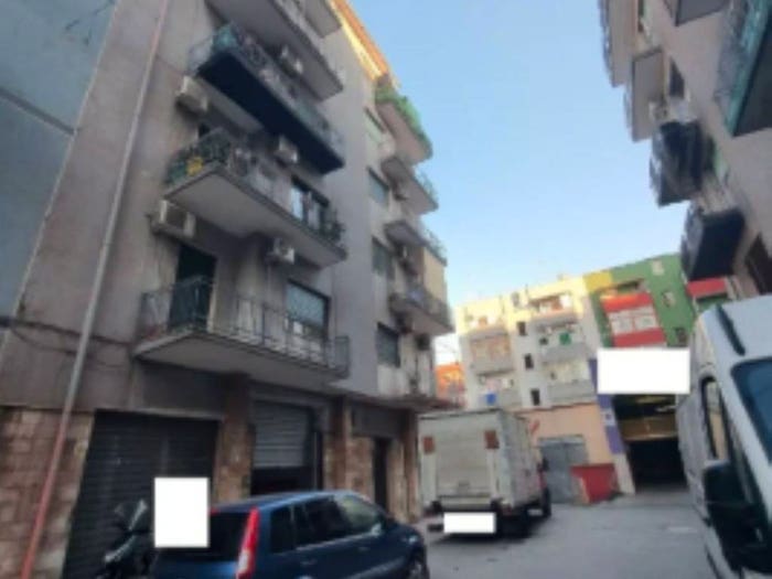 Appartamento con 5 locali in vendita in Via Gaetano Donizetti Taranto TA Italia, Tamburi Lido Azzurro, Taranto