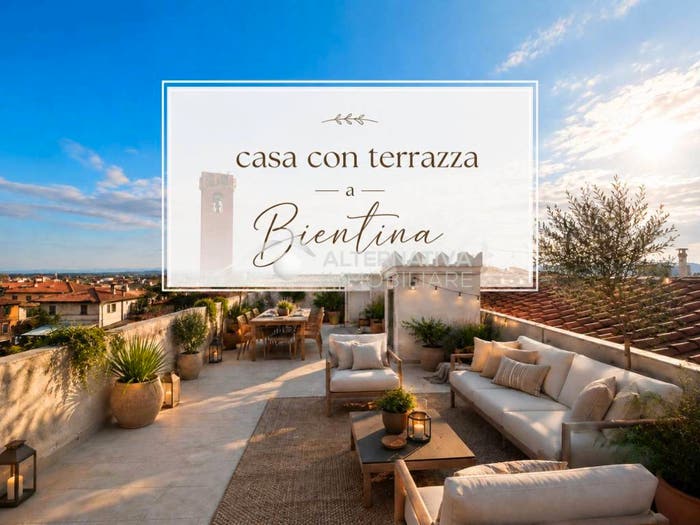Casa bilocale in vendita in Piazza Vittorio Emanuele II, Centro, Bientina