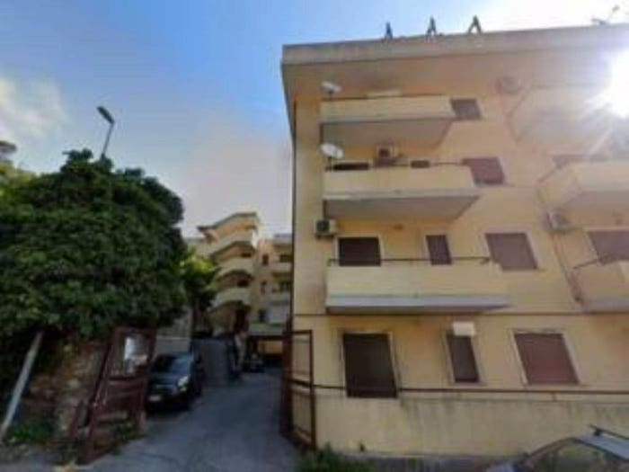 Appartamento trilocale in vendita in Via Torrente Reginella Messina ME Italia, Castanea Salice, Messina