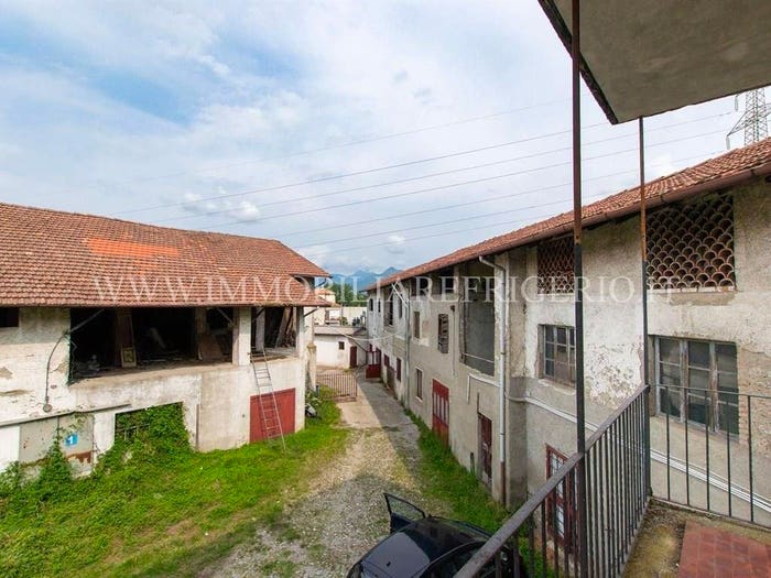 Casa con 6 locali in vendita in Corso Europa, Centro, Calolziocorte