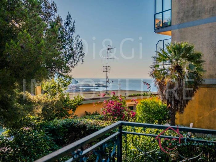 Appartamento con 5 locali in vendita in Via Mantella, Marina Di Andora, Andora
