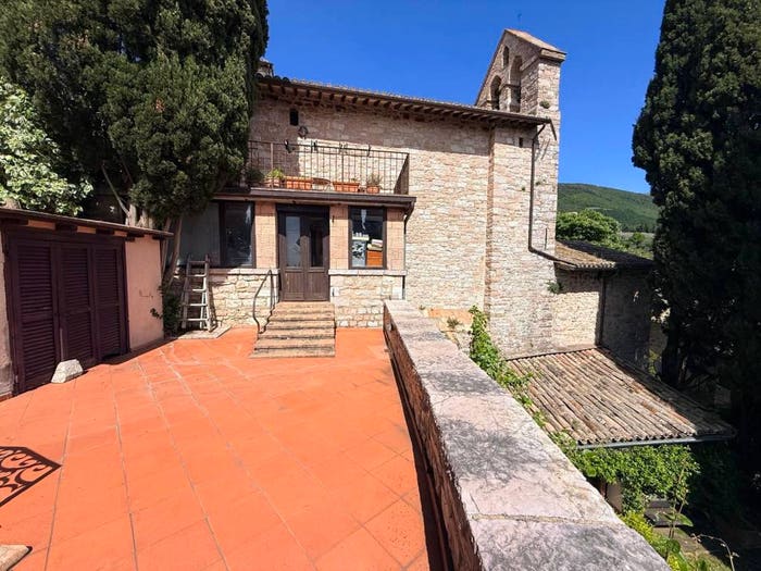 Casa con 6 locali in vendita in Vicolo San Lorenzo, Centro Storico, Assisi