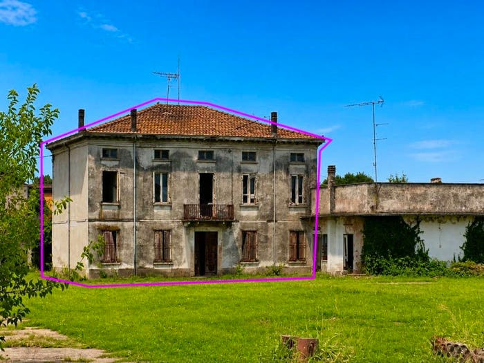 Casa con 6 locali in vendita in Via Cerri, Cerlongo, Goito