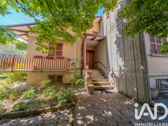 Casa con 5 locali in vendita in Località  Sant'Andrea, Giano dell'Umbria