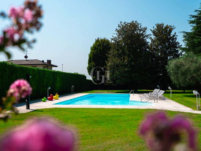 Casa con 6 locali in vendita in Via Milano, Centro, Palazzolo sull'Oglio