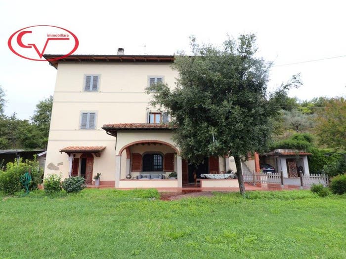 Casa con 6 locali in vendita in Via Chiantigiana, Frazioni Collinari, Montevarchi