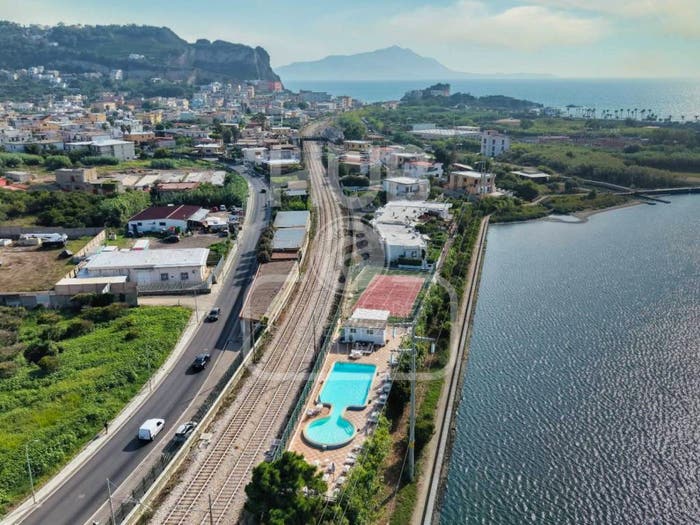 Casa con 5 locali in vendita in via fusaro, Centro, Bacoli