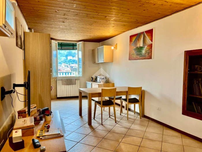 Appartamento quadrilocale in vendita in Piazzetta del Ducci, Centro, Pescia
