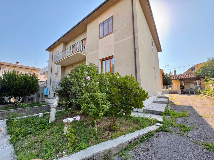 Casa con 6 locali in vendita in VIA AROLDO PALOMBINI, Centro, Cerreto d'Esi