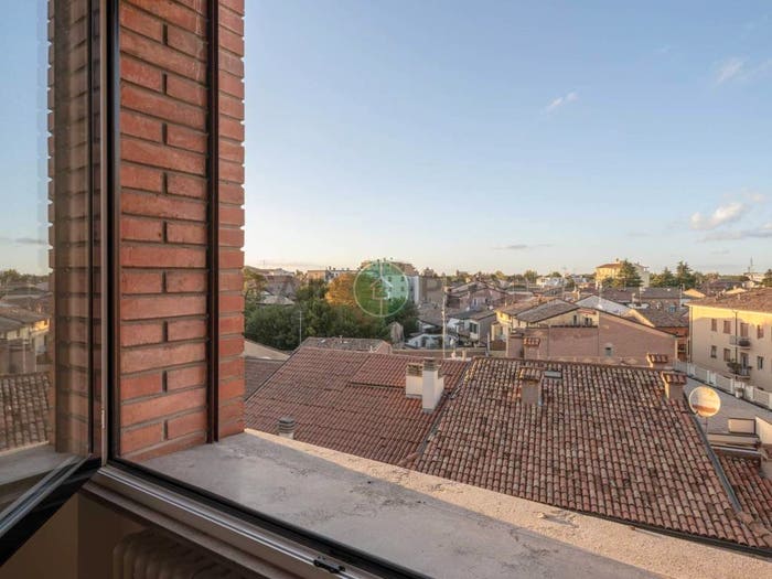 Appartamento con 6 locali in vendita in Corso Mazzini, Centro Storico, Forlì