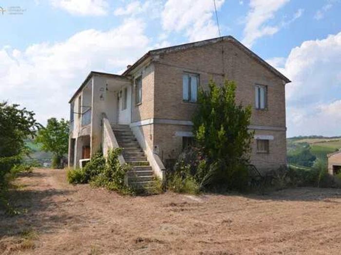 Casa con 5 locali in vendita in Contrada San Venanzo, Castignano