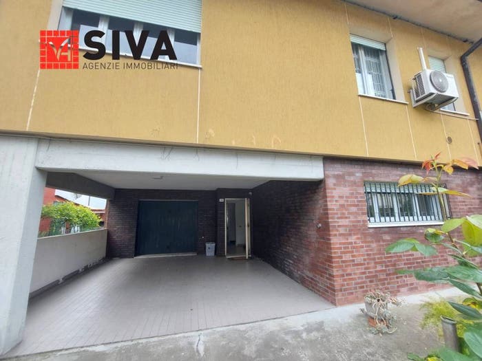Casa con 6 locali in vendita in Via Del Chianti, Vicoli Redentore, Ravenna