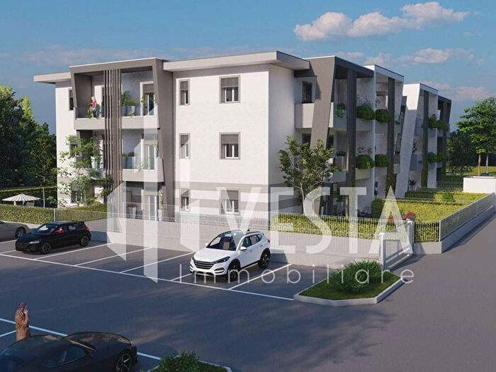 Appartamento trilocale in vendita in Via Don Luigi Sturzo, Canova San Zeno, Olgiate Molgora