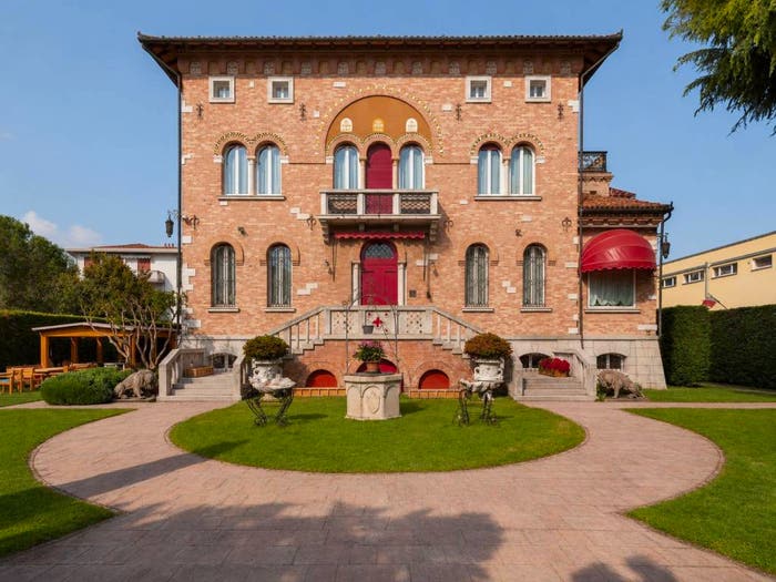 Casa con 6 locali in vendita in Piazza Vittorio Emanuele, Centro, Noventa di Piave