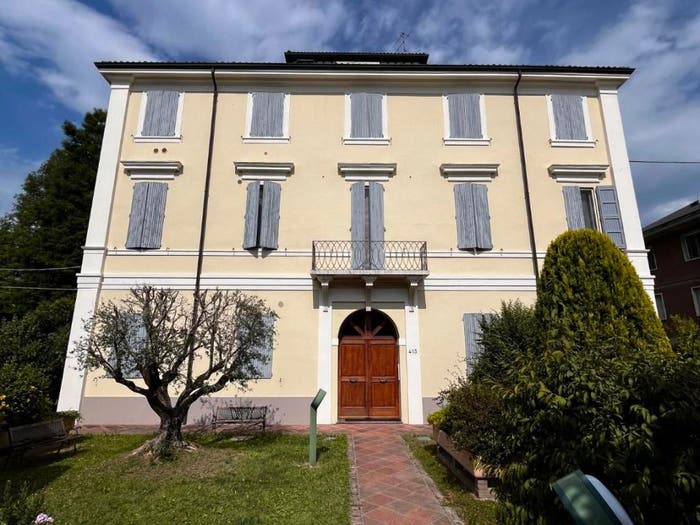 Appartamento con 5 locali in vendita in Sant'Agnese Università, Modena