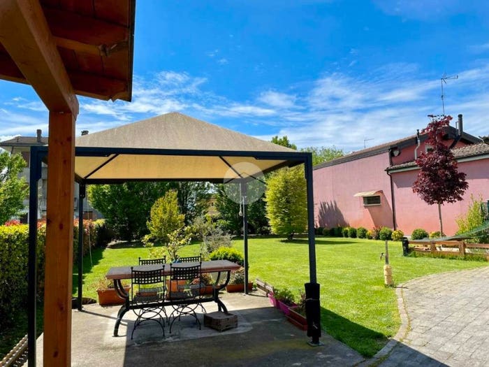 Casa quadrilocale in vendita in Via Santi Olza Po, Olza Fogarole, Monticelli d'Ongina