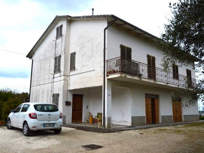 Casa quadrilocale in vendita in Osimo