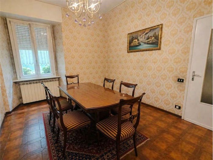 Appartamento con 6 locali in vendita in Via San Giovanni snc, Cremella