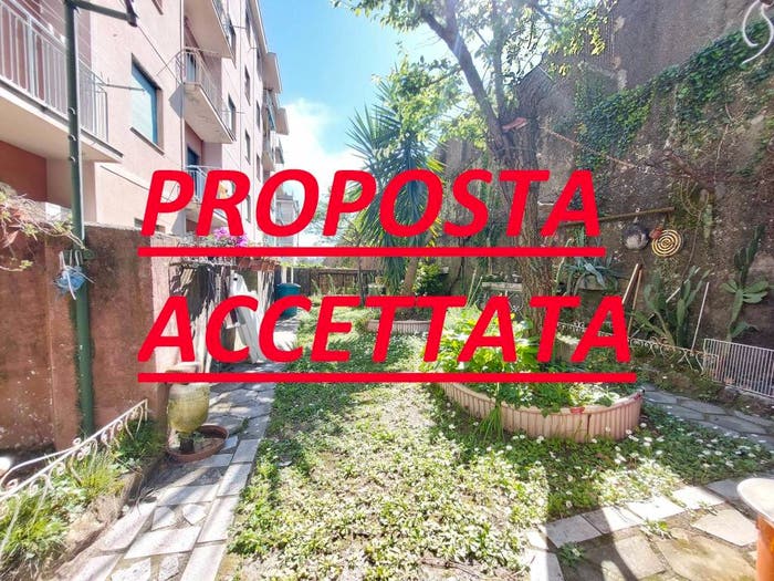 Appartamento bilocale in vendita in Via Bartolomeo Carrea, Sampierdarena, Genova