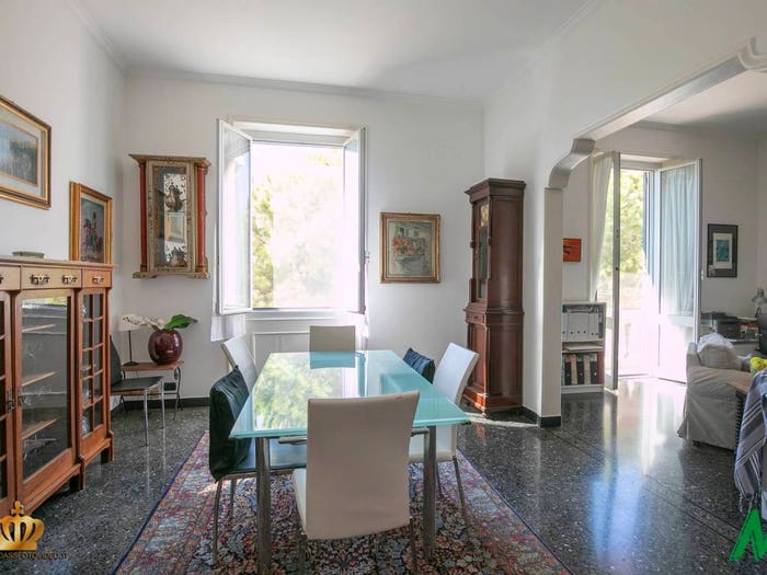 Appartamento con 6 locali in vendita in Via Tommaso Campanella, Albaro, Genova