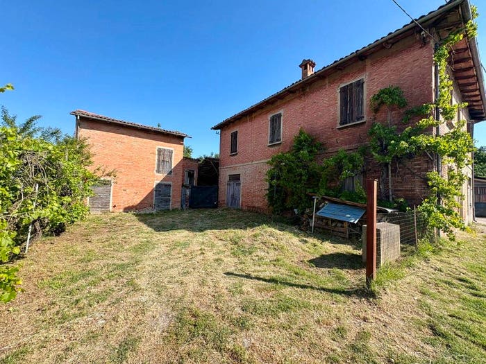 Casa con 6 locali in vendita in Via Medesano, Crocetta, Medicina