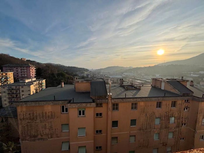 Appartamento con 5 locali in vendita in Via Ortigara, Rivarolo, Genova