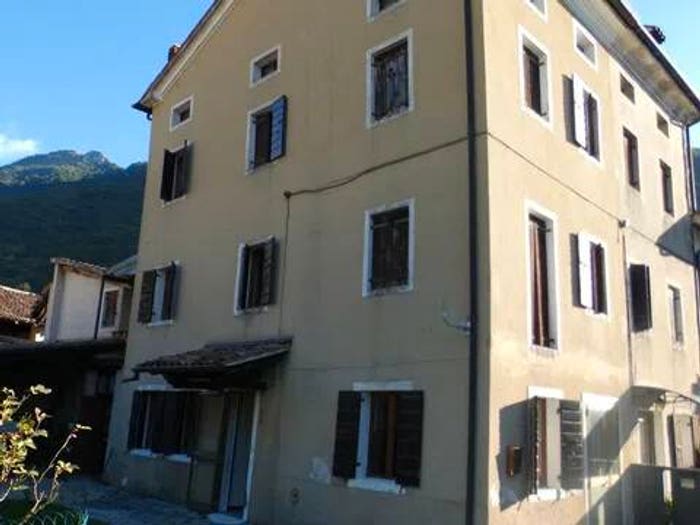 Casa con 6 locali in vendita in Vicolo Cavour, Tovena, Cison di Valmarino