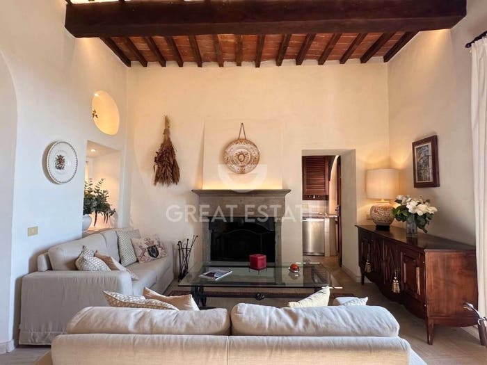 Appartamento con 6 locali in vendita in Via di San Donato, Centro, Montepulciano