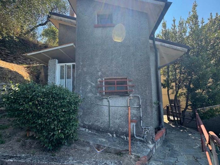 Casa bilocale in vendita in Località Colla, Carasco
