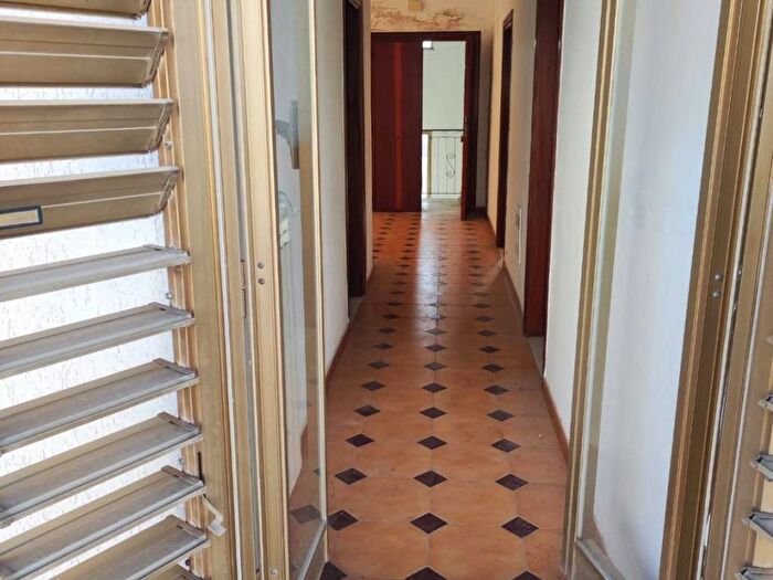 Casa con 6 locali in vendita in Via Arcivescovo Pontillo, Casagiove