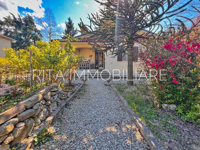 Casa trilocale in vendita in Via San Geminiano, Centro, Guiglia