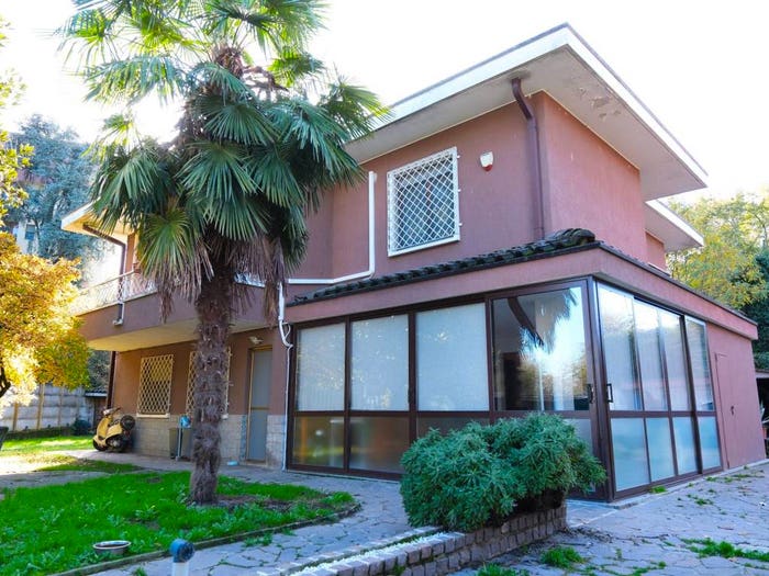 Casa con 5 locali in vendita in Via Goffredo Mameli, Fizzonasco, Pieve Emanuele