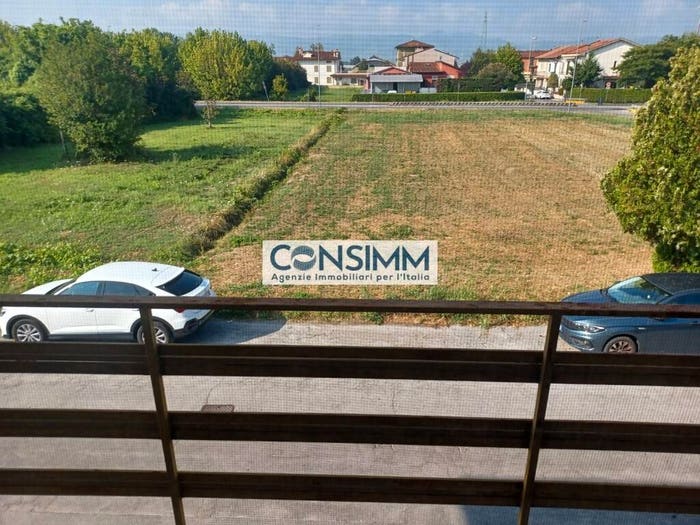 Casa con 6 locali in vendita in via cimarosa, Centro, Agliana