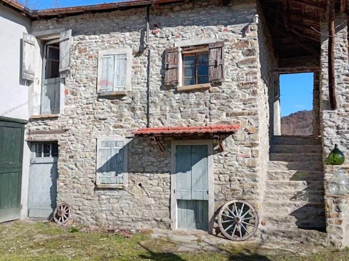 Casa con 6 locali in vendita in LocRampino, Cartosio