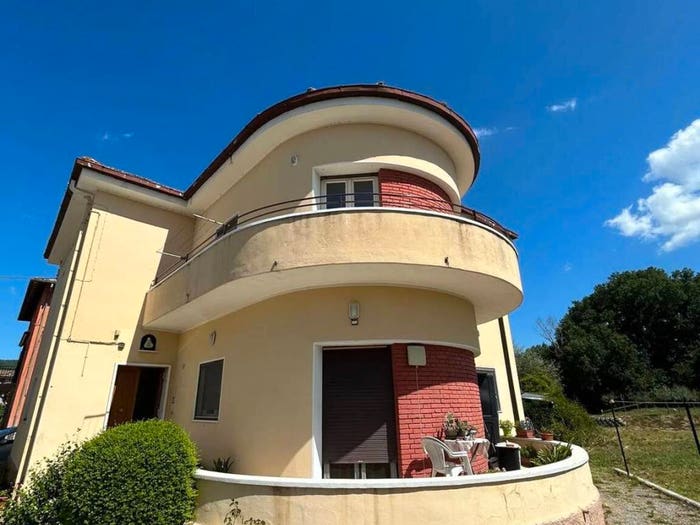 Casa con 6 locali in vendita in Via Michelangelo Buonarroti, Buchignano, Corciano