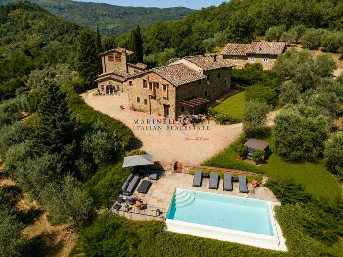 Casa con 6 locali in vendita in Strada Provinciale ChiantiValdarno, Greve in Chianti