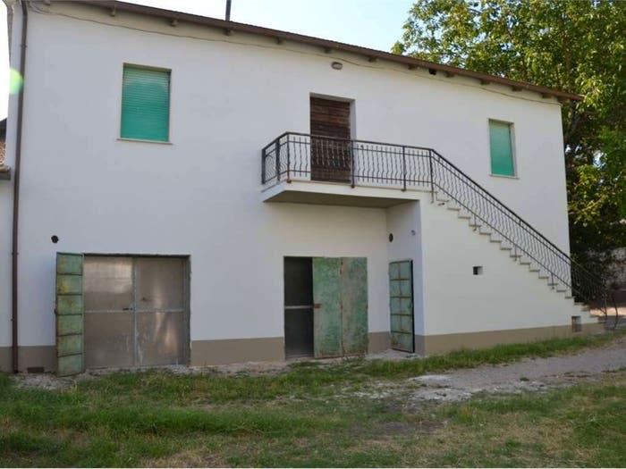 Casa quadrilocale in vendita in Lucignano