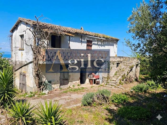 Casa trilocale in vendita in via fratte grandi, Colonnella