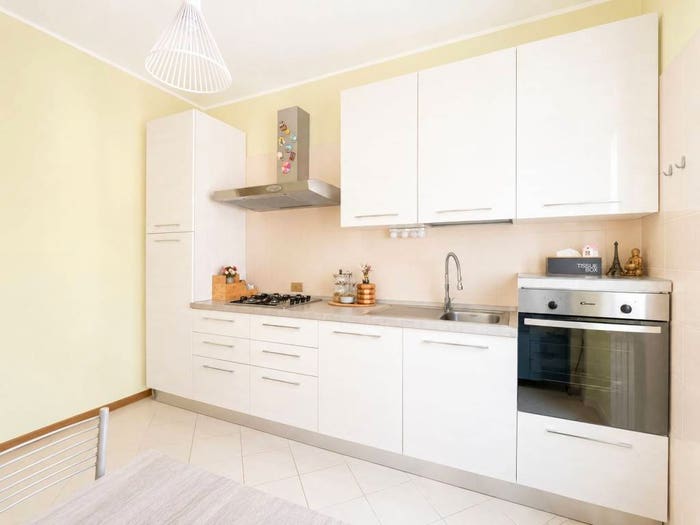 Appartamento bilocale in vendita in Via Monsignor Augusto Vicolungo, Centro, Vezza d'Alba