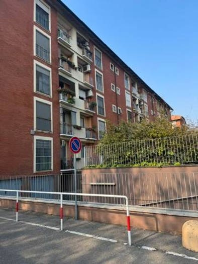 Appartamento trilocale in affitto in Via Abelardo Pecorini, Quartiere Forlanini, Milano