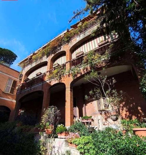 Appartamento trilocale in vendita in Via Roma, Centro, Formello