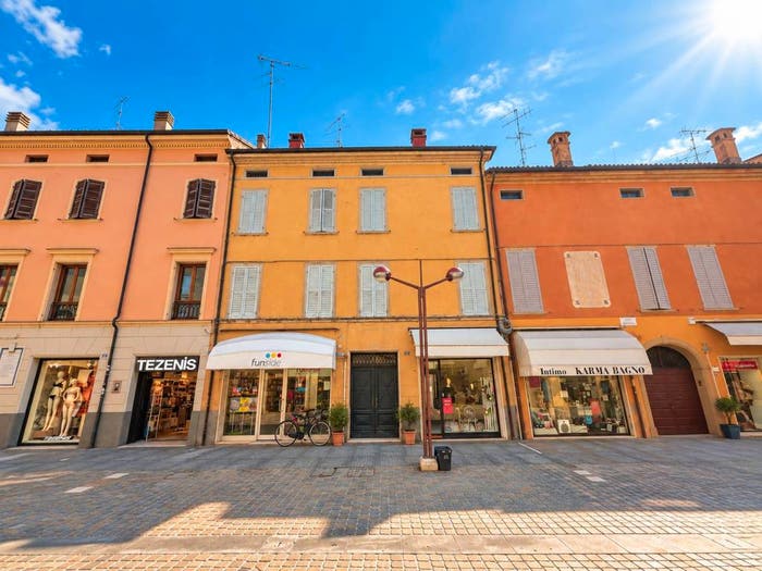 Appartamento con 5 locali in vendita in Corso Alberto Pio, Centro Storico, Carpi