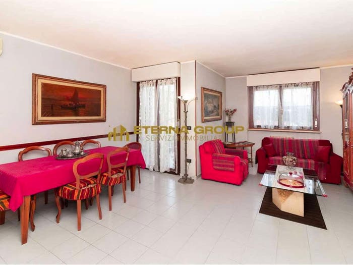 Appartamento quadrilocale in vendita in VIA XXV APRILE, Nichelino