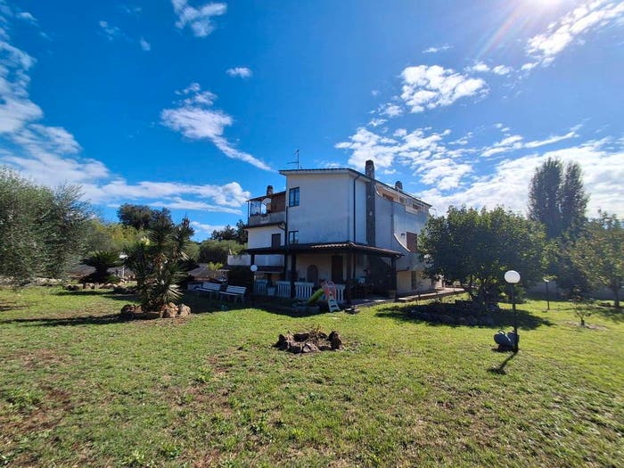 Appartamento trilocale in vendita in Via Colle Nasone, Cecchina, Albano Laziale