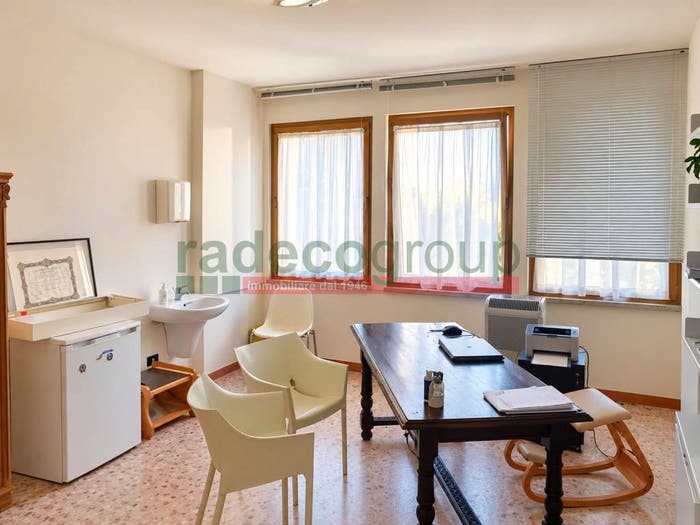 Appartamento trilocale in vendita in Via Baciocchi, Piazza Roma Borgo Cappuccini, Livorno