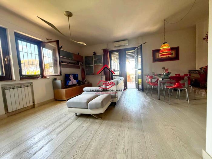 Appartamento trilocale in vendita in Via Vittorio Alpe, Monte Migliore, Roma