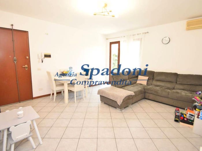 Appartamento con 5 locali in vendita in Via Giosuè Carducci, MontecatiniTerme